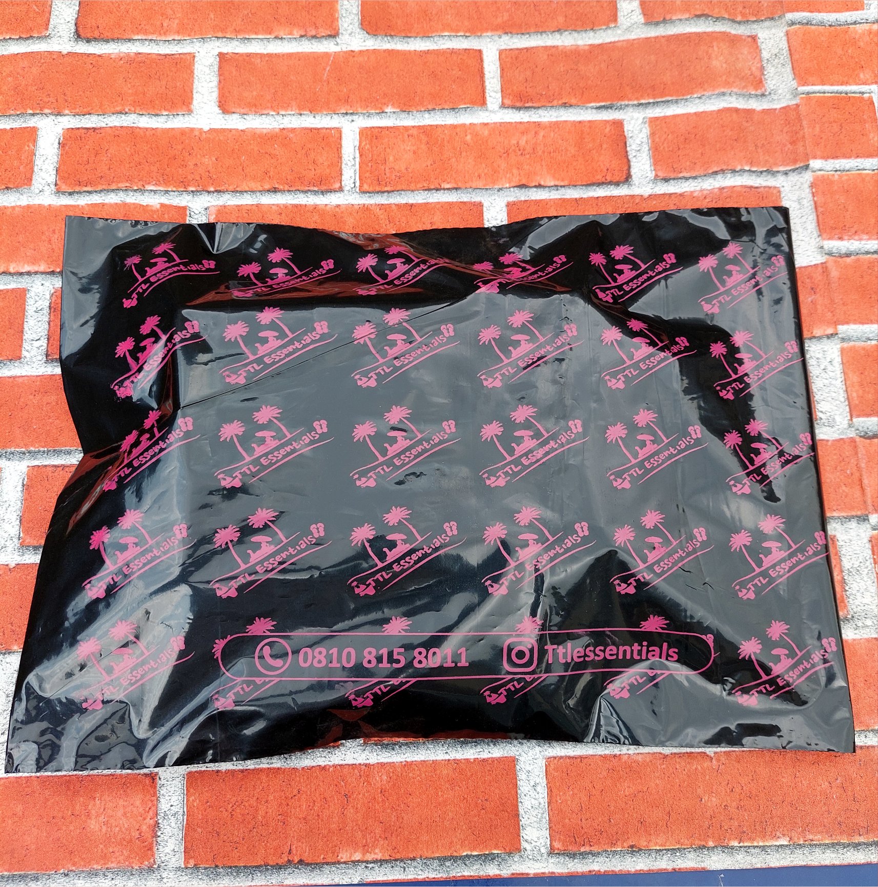 black-courier-bag black courier bag